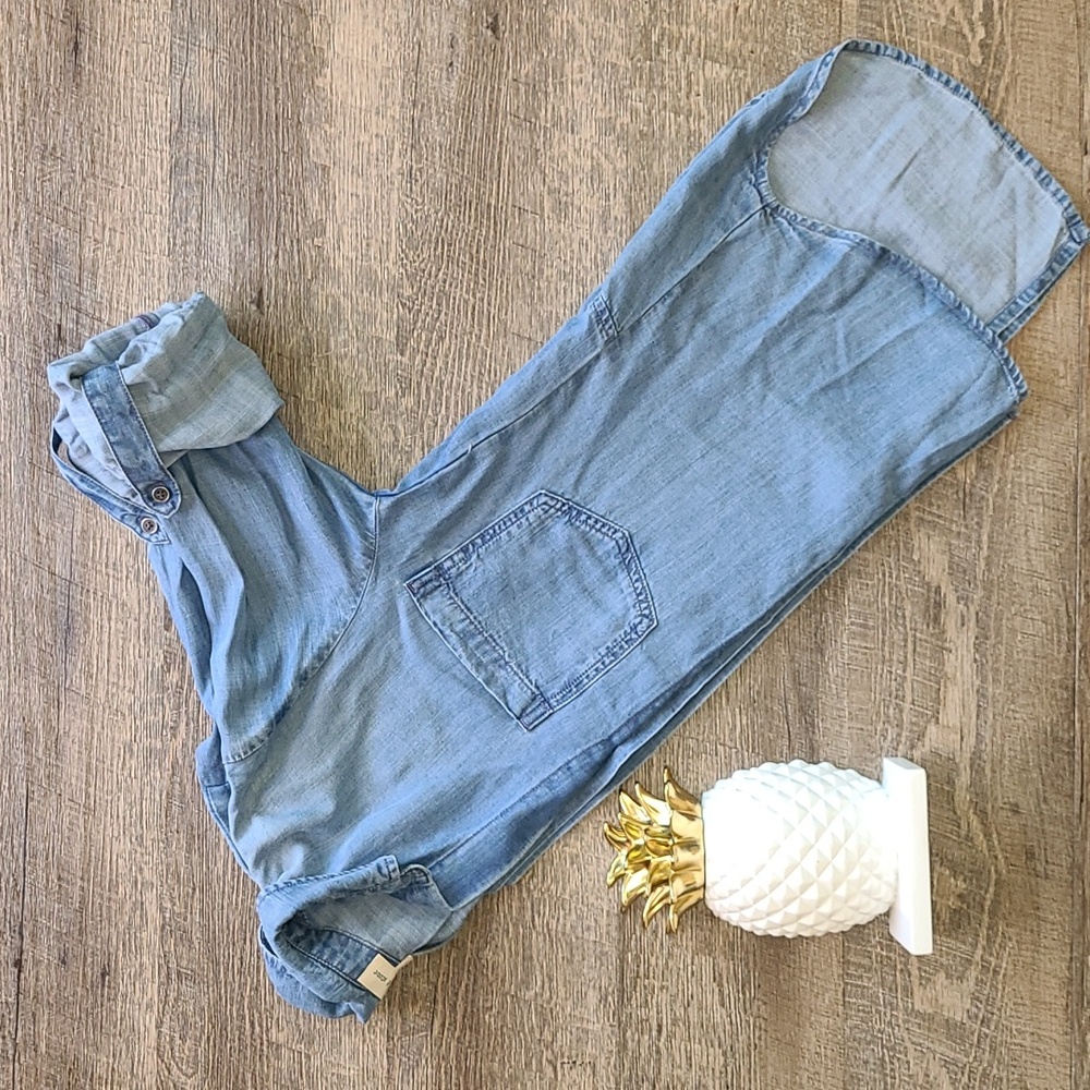 Cloth & Stone Button Down Top - Distressed Denim